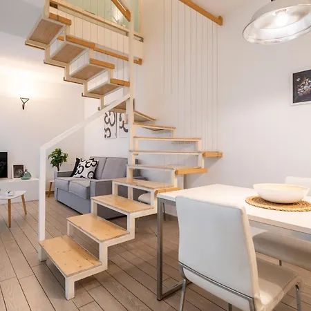 Viale Lecco By Wonderful Italy * Côme