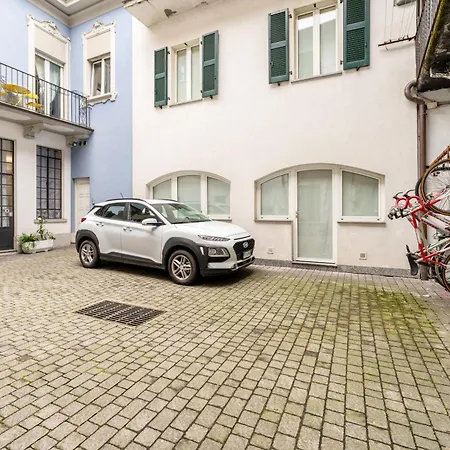 Apartment Viale Lecco By Wonderful Italy