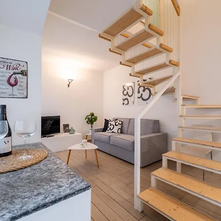 Apartment Viale Lecco By Wonderful Italy Como