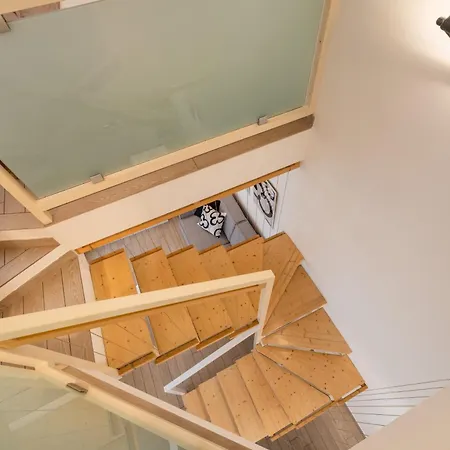 Viale Lecco By Wonderful Italy Como